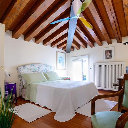 Mini Suite Deluxe Isola Di Mezzo Treviso Eksteriør billede