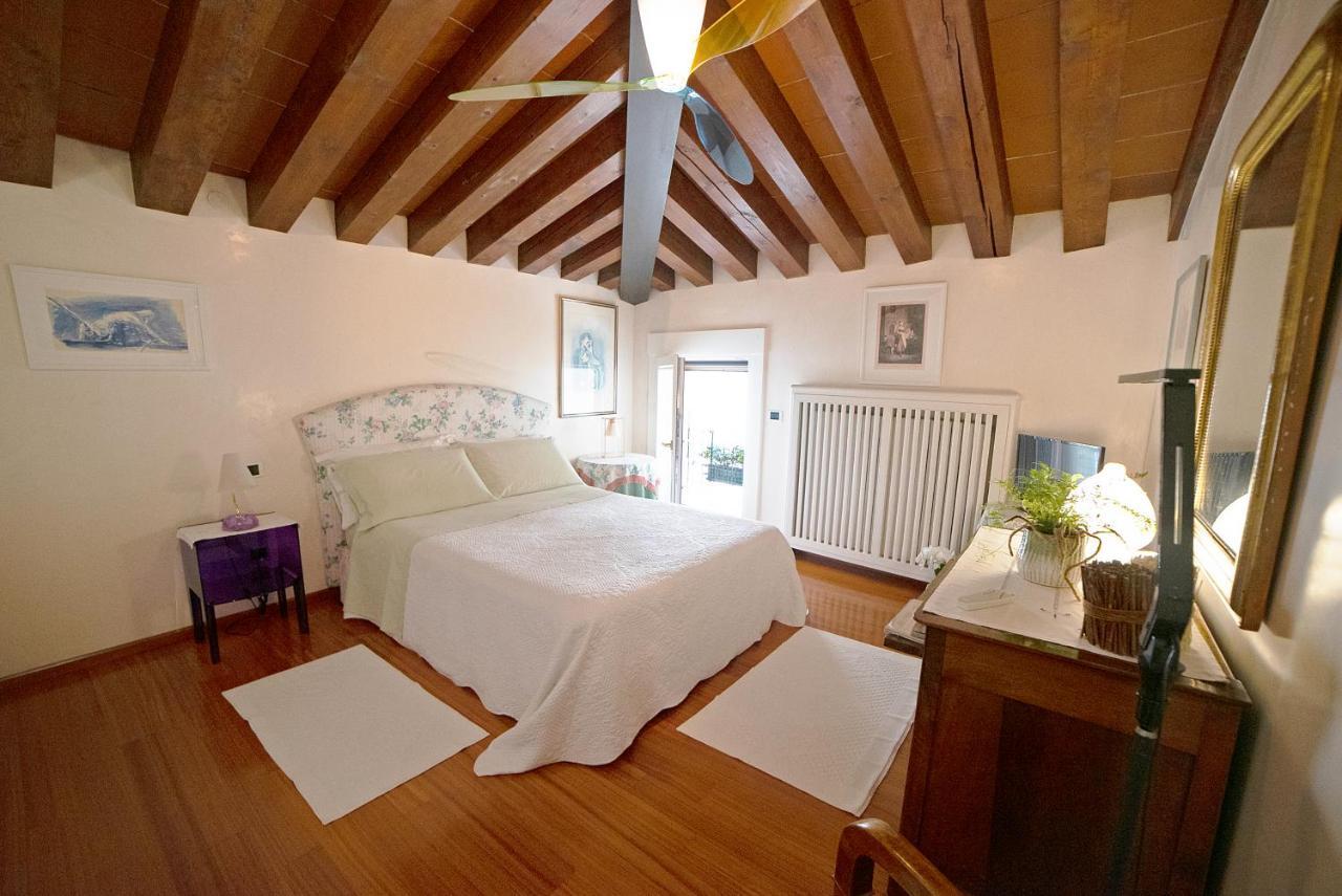 Mini Suite Deluxe Isola Di Mezzo Treviso Eksteriør billede